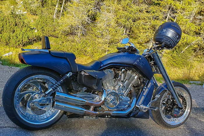 00b5f3cd-c26d-4490-a474-19940f6caea3