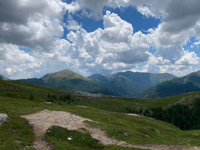 0ef4c07f-6962-4809-9a4e-141066f474cb