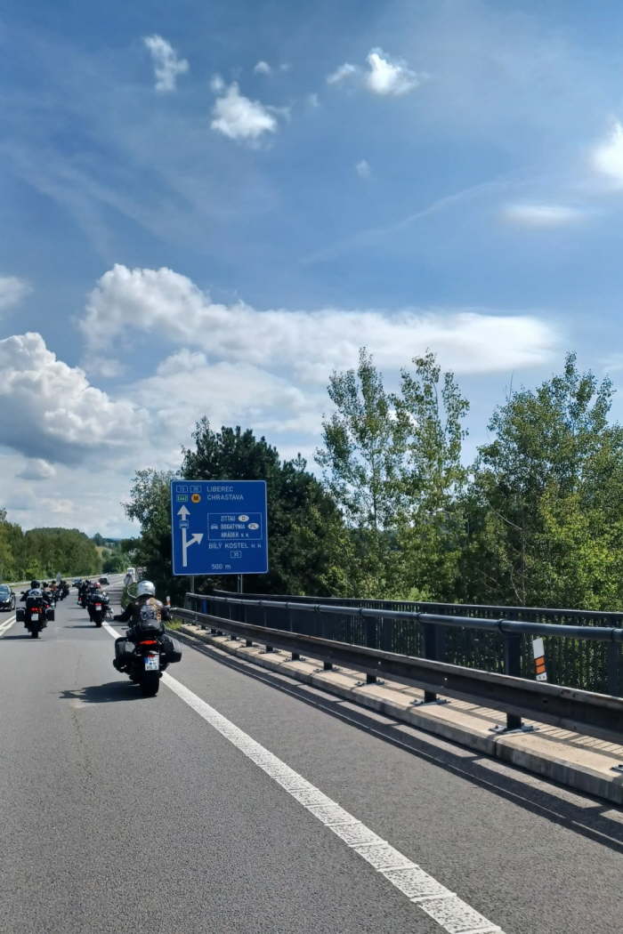 1ed1fdf0-3277-48a5-b979-580dcd5cc562