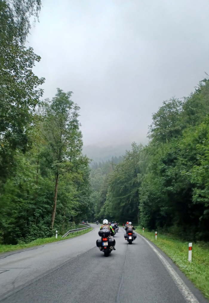 21f0b68c-c259-4f47-ae36-0de5d92eaf97