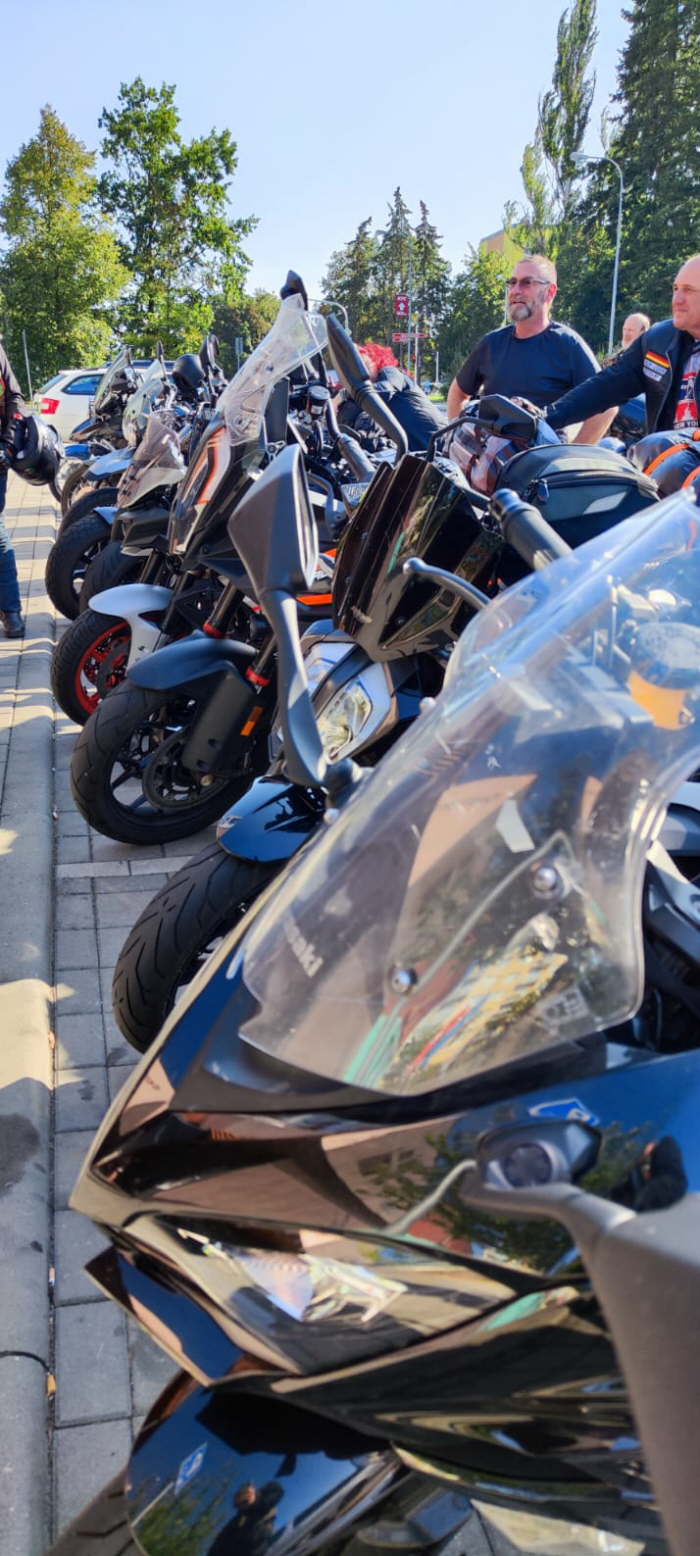 22f80024-2630-4c8e-b84b-61d1b7392a13