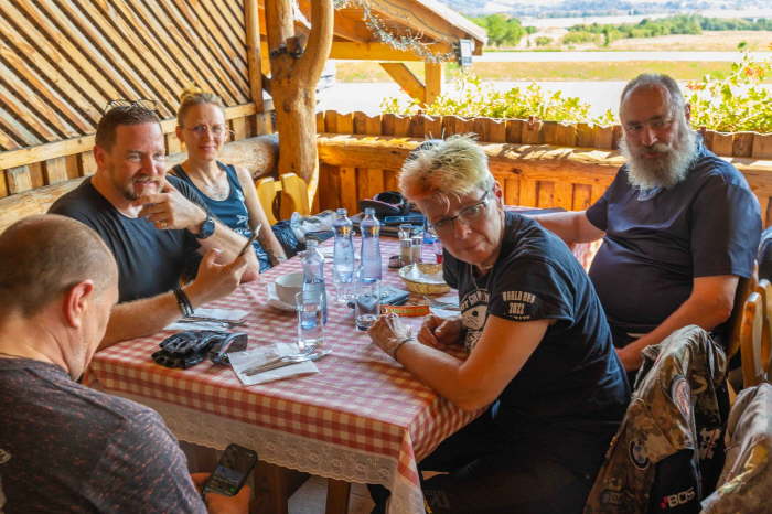 3c927d17-57da-4370-9918-51e0fbb95d27