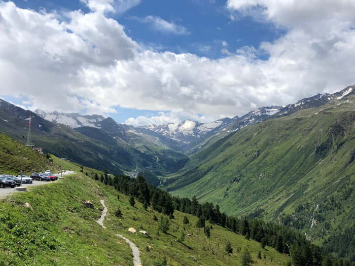 56578af1-1083-47fd-918b-487d597b1447