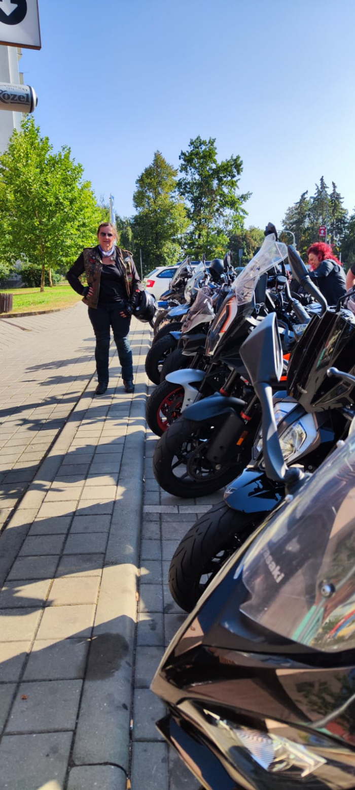 642aadde-79ac-4a2d-93ec-4ceae07cdb65