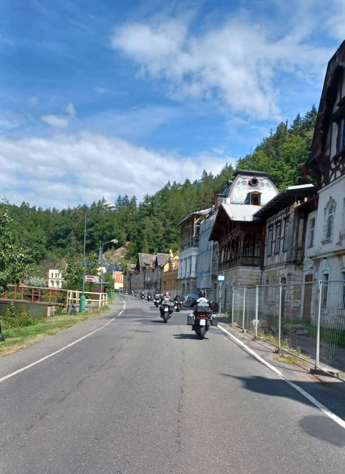 66916d98-cb26-4f91-beef-04b6fabf0ccb