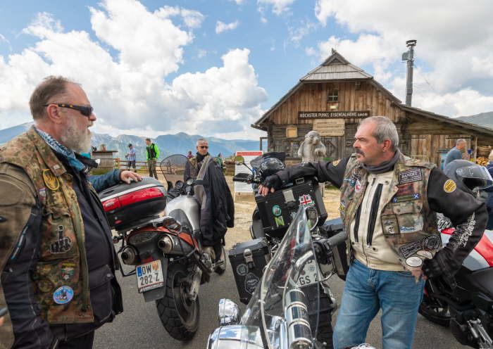 749a55a5-d2bc-4c7e-b810-60444408eb9c