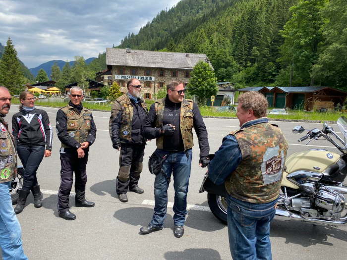 757ae086-6b9b-4e26-8850-facb9cc062c5