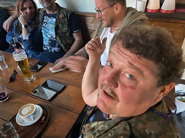 7aaebfdd-7432-48f9-b948-b14746549428