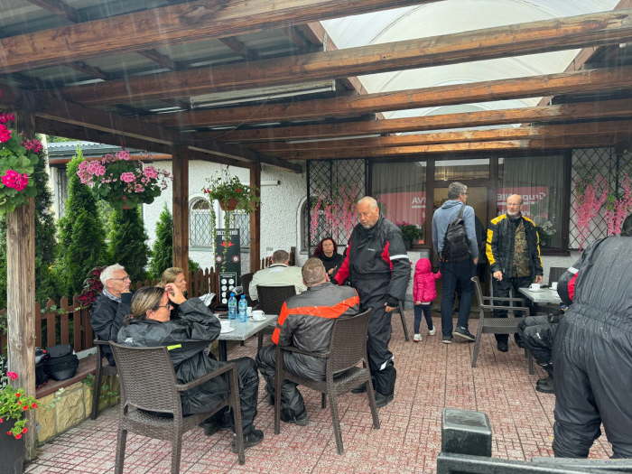 7c4b84b5-0324-4ab8-8671-94cebbb21759