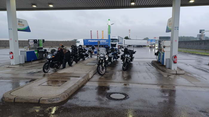 8645bde7-35b0-4d43-a3db-65752ba7fea0