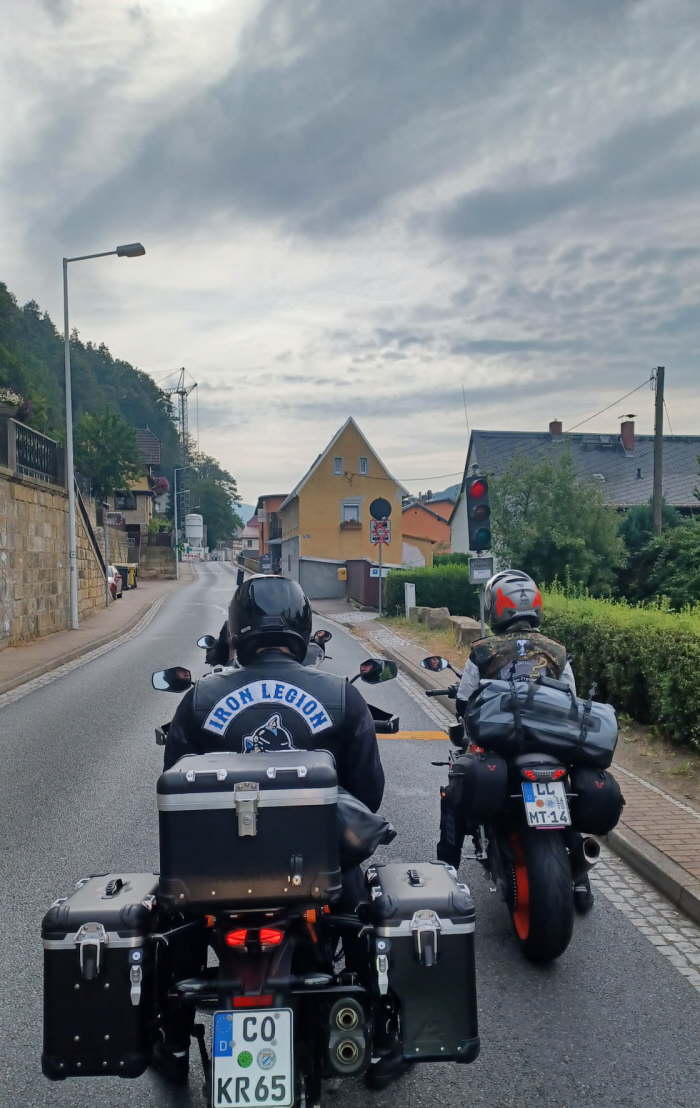 8653ff84-b299-42eb-b606-2bea24c4c63c