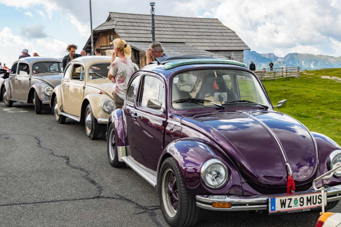 c68b11f9-a023-4434-914b-3d500889f55e