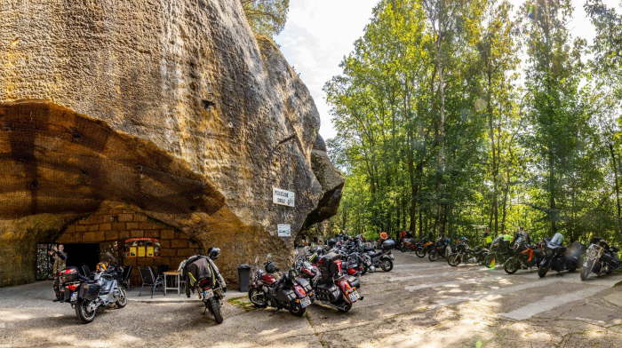 cdcbdf64-7588-46e8-a507-efb32577dd07