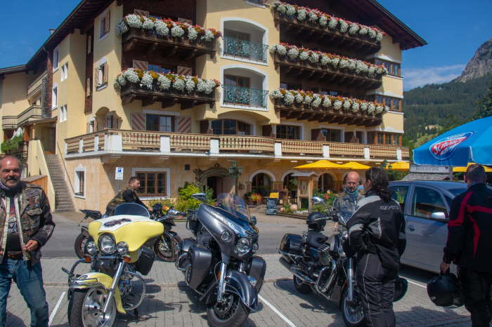 d0d75fba-61e3-44cd-aac7-77c653d6a3ea