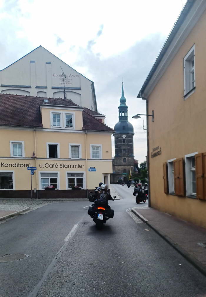 de9dd19a-41b9-4d16-bbaf-f452ab10abc0