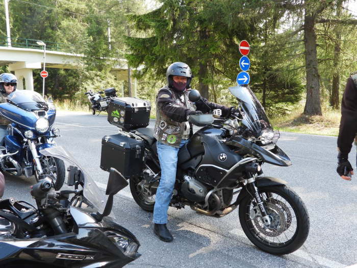 e5b0ced5-1e6f-4291-b147-ced2d9787e08