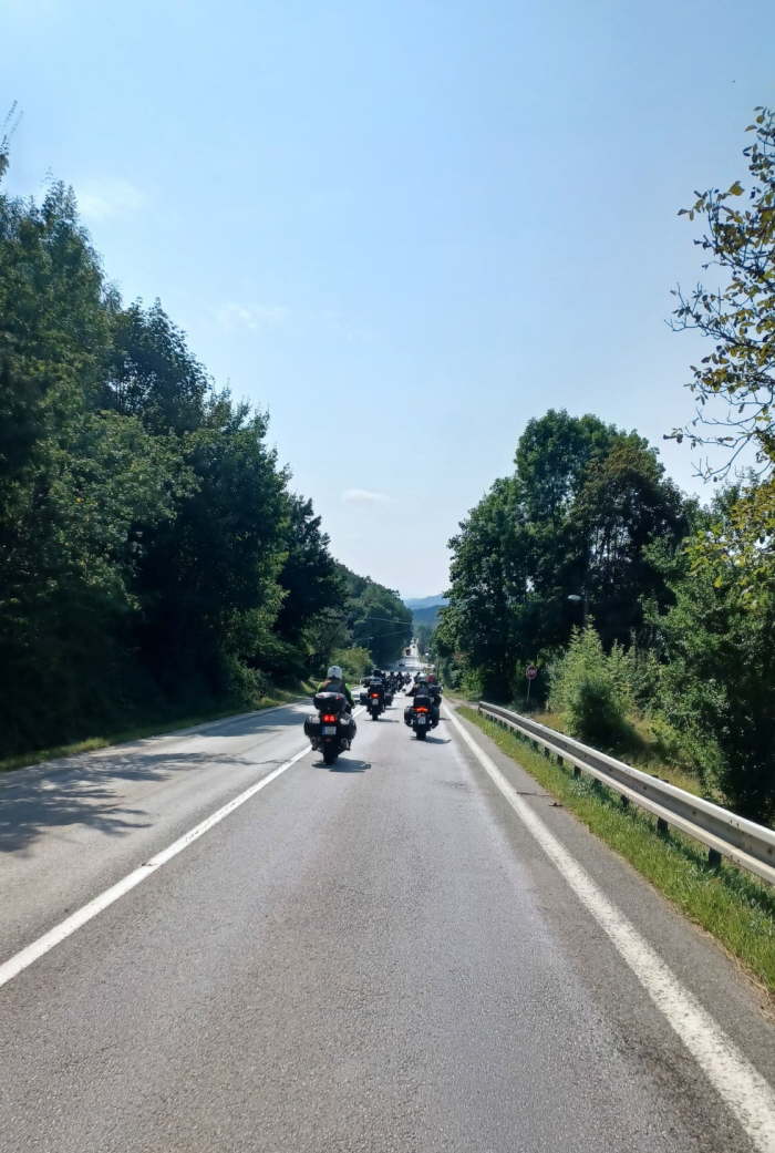 ed9601b9-df73-4ae3-aa9a-ebdf6621e39f