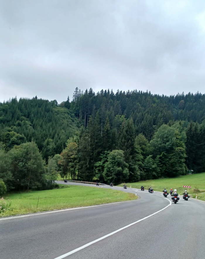 f86fb588-7c20-475c-9d5f-c3fc1bb596a1