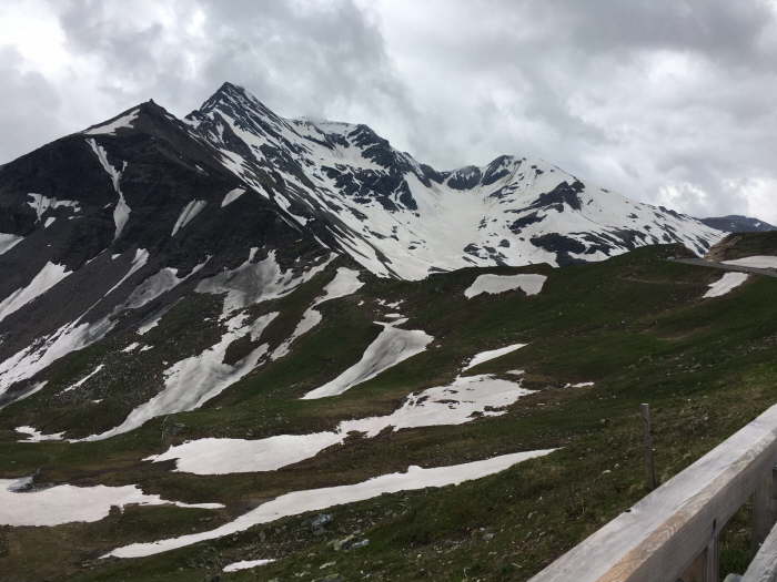 fc1bdffe-2464-452d-9842-9dc5beadc289